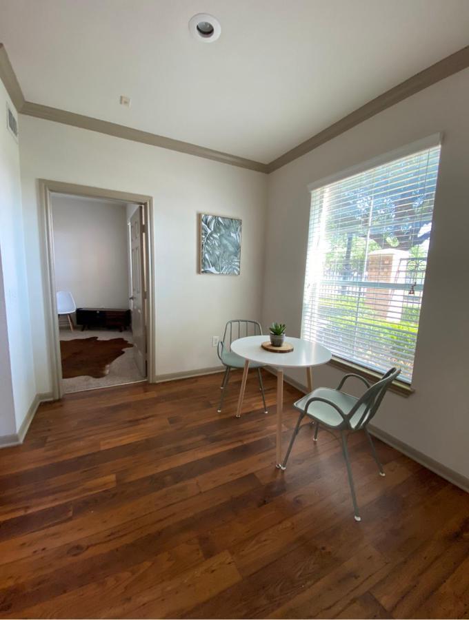 Bright & Modern Galleria Suite! 5 Star Location, Self Check In & Free Parking Houston Dış mekan fotoğraf